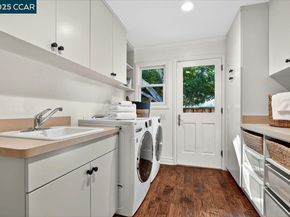 133 Lombardy Ln, Orinda CA 94563