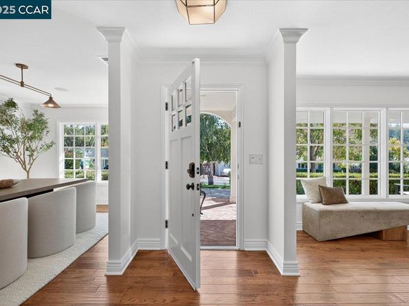 133 Lombardy Ln, Orinda CA 94563