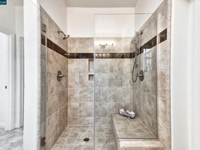 1018 Promenade St., Hercules CA 94547