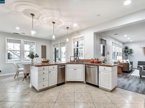 1018 Promenade St., Hercules CA 94547