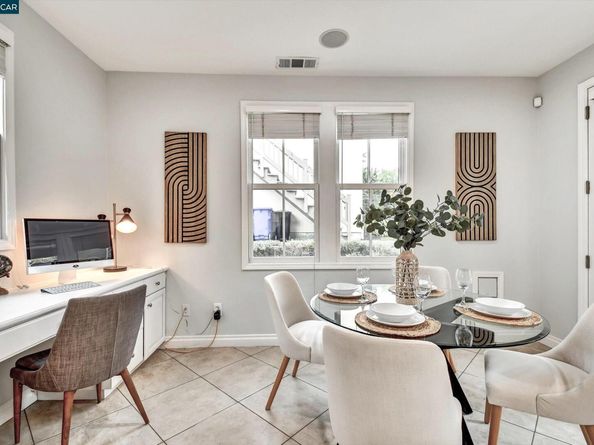 1018 Promenade St., Hercules CA 94547