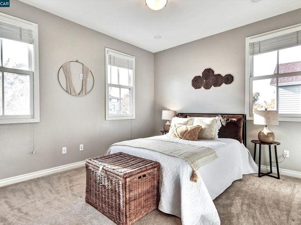 1018 Promenade St., Hercules CA 94547