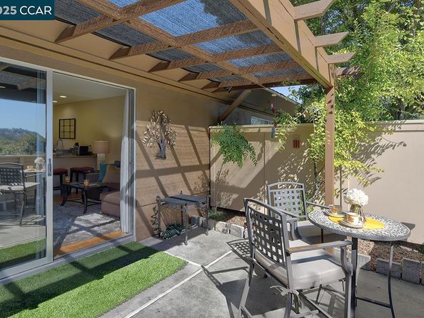 2148 Golden Rain Rd 1, Walnut Creek CA 94595