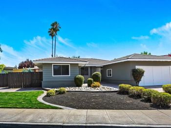 5157 Diane Ln