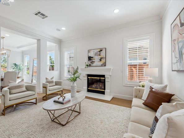 2890 Sable Oaks Way, Dublin CA 94568