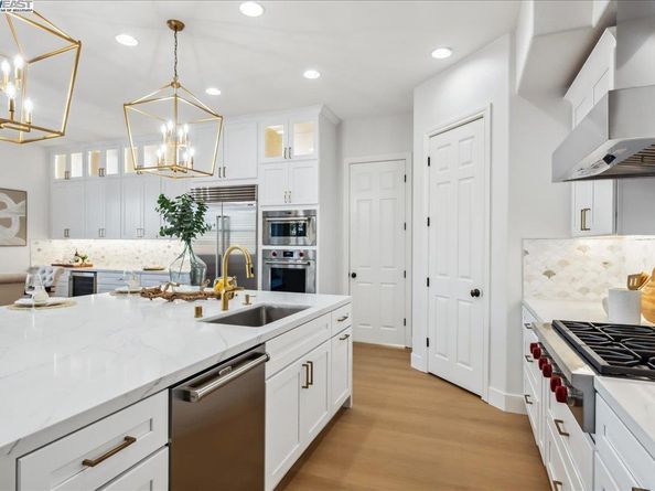 2890 Sable Oaks Way, Dublin CA 94568