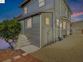 839 35Th St, Oakland CA 94608