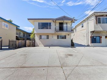 3639 Patterson Ave