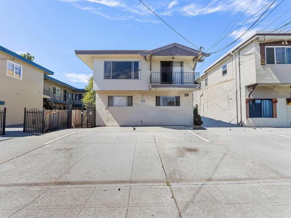 3639 Patterson Ave, Oakland CA 94619