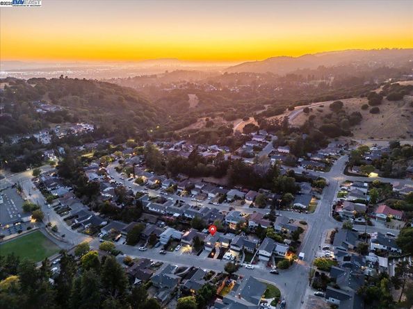 4847 Dunkirk Ave, Oakland CA 94605