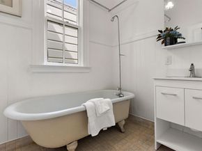 12 Beaver St, San Francisco CA 94114