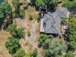 2050 Blackwood Dr, Walnut Creek CA 94596