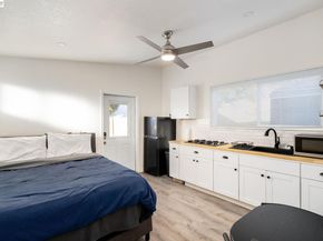 2417 Palmetto St, Oakland CA 94602