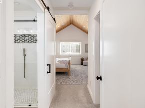 2417 Palmetto St, Oakland CA 94602