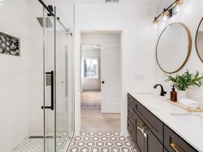 2417 Palmetto St, Oakland CA 94602