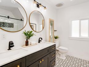 2417 Palmetto St, Oakland CA 94602