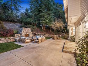 3 Honey Hill Ct, Orinda CA 94563