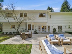 3 Honey Hill Ct, Orinda CA 94563