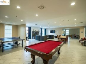 6400 Christie AVE 3213, Emeryville CA 94608