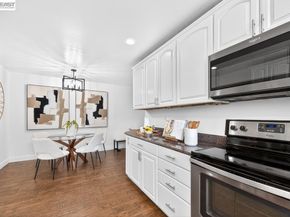 6857 Penn Dr, Dublin CA 94568