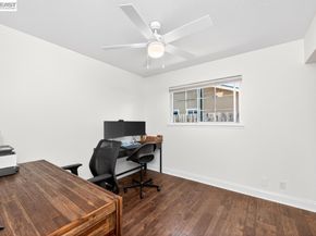 6857 Penn Dr, Dublin CA 94568