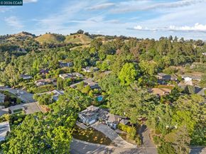 1026 Windsor Dr, Lafayette CA 94549