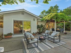 1026 Windsor Dr, Lafayette CA 94549