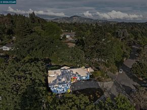 1026 Windsor Dr, Lafayette CA 94549