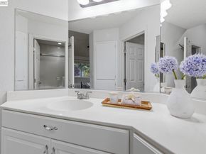 370 Sequim Cmn, Fremont CA 94539