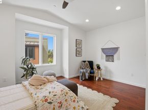 4895 Shattuck Ave, Oakland CA 94609