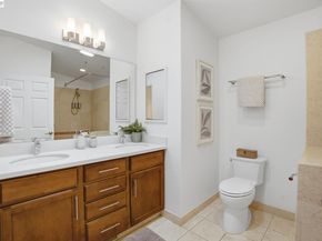 4895 Shattuck Ave, Oakland CA 94609