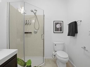 4895 Shattuck Ave, Oakland CA 94609
