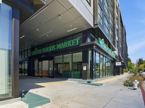 4895 Shattuck Ave, Oakland CA 94609