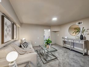 15 Surmont Ct, Lafayette CA 94549