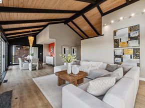 15 Surmont Ct, Lafayette CA 94549