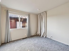 15 Surmont Ct, Lafayette CA 94549