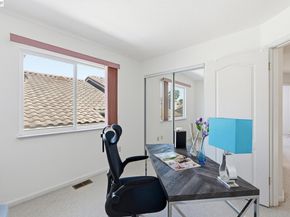 17 Miranda Ct, Alameda CA 94502