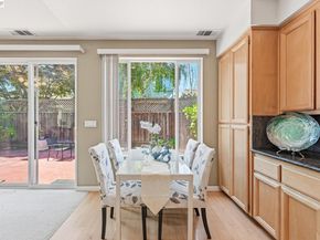 17 Miranda Ct, Alameda CA 94502