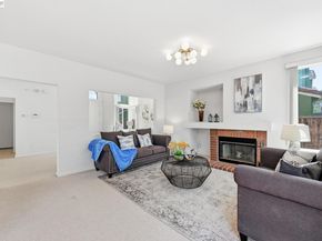 17 Miranda Ct, Alameda CA 94502
