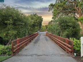 3 Tamalark Ln, Danville CA 94506