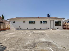 2320 Bermuda Ln, Hayward CA 94545