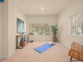 101 Victoria Pl, Danville CA 94506
