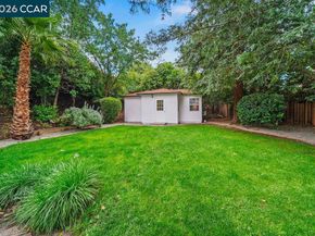 55 La Honda Ct, Clayton CA 94517