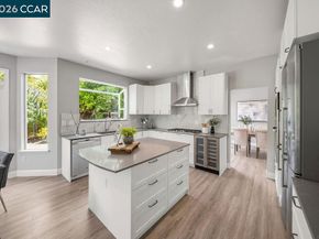 55 La Honda Ct, Clayton CA 94517