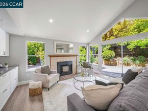 55 La Honda Ct, Clayton CA 94517