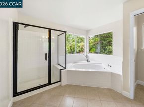 55 La Honda Ct, Clayton CA 94517