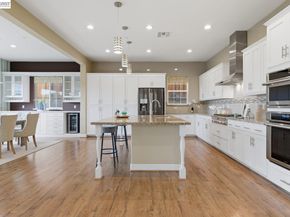 3871 Highpointe Ct, Dublin CA 94568