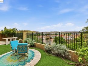 3871 Highpointe Ct, Dublin CA 94568