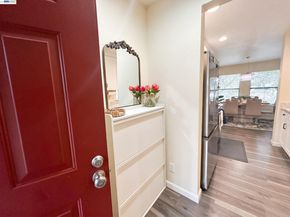 29599 Vanderbilt St 204, Hayward CA 94544