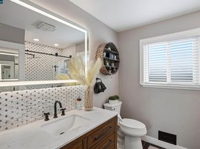 1199 Gamay Dr, Clayton CA 94517